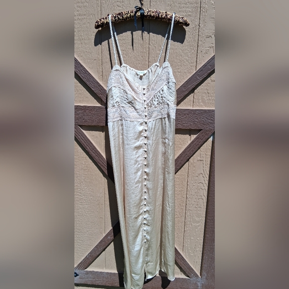 Lucky Brand Dresses & Skirts - Lucky Brand Cream Lace-Front Maxi Slip Dress